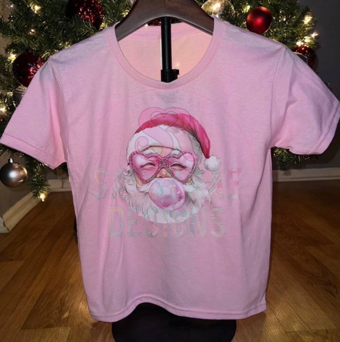 YOUTH Bubble Gum Santa Tee