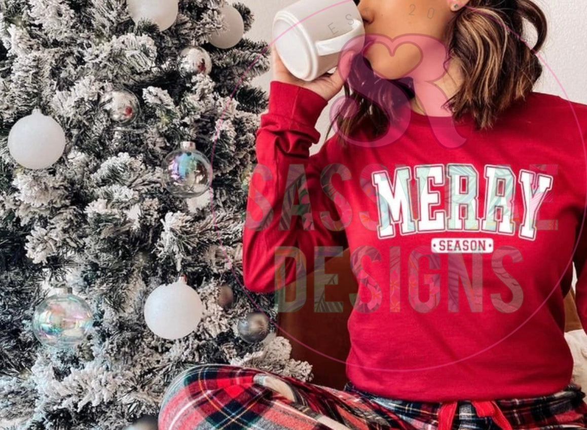 Merry Season Tee