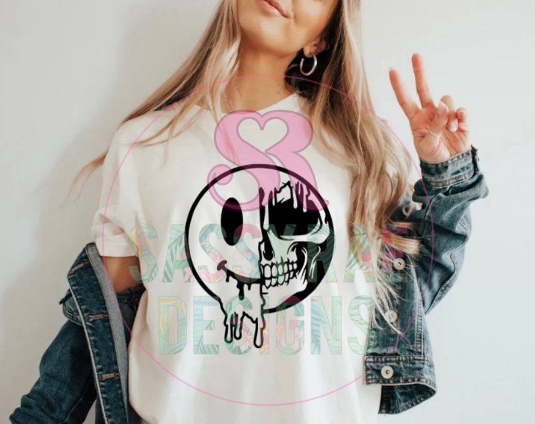 Skulliey Tee