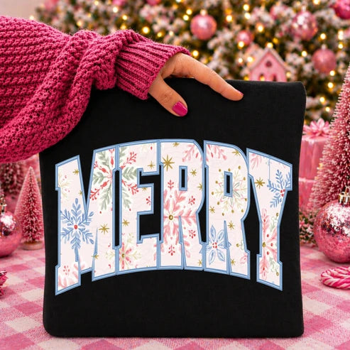 **PRE ORDER** Merry Snowflakes Tee